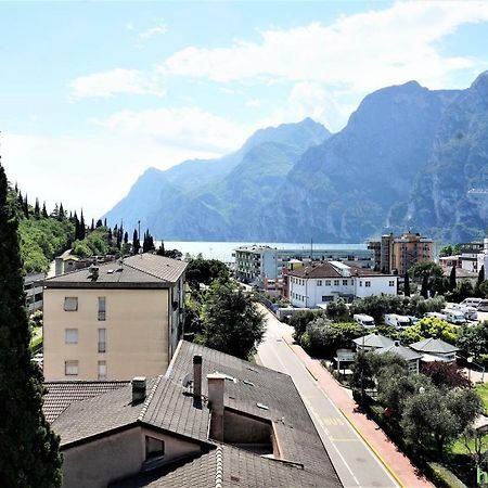 Apartment Brione Рива дел Гарда Екстериор снимка